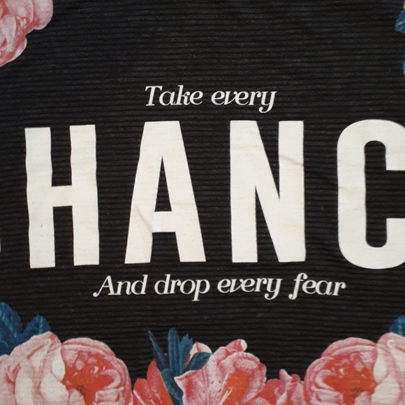 SALE!! Cuff sleeve t - Picture 2 of 8